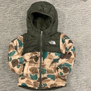 the North Face mount Chimborazo 2T reversible winter coat